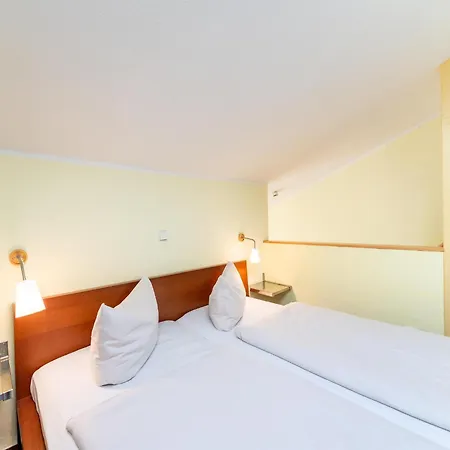 Elegant Eingerichtete *