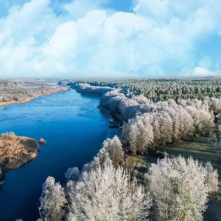 Elegant Eingerichtete Apartment Granzow