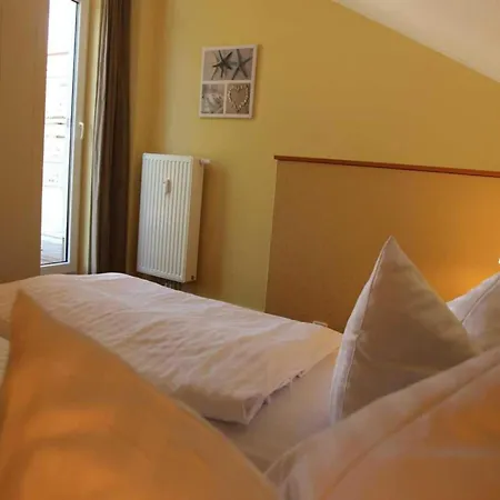 Elegant Eingerichtete Apartment Granzow